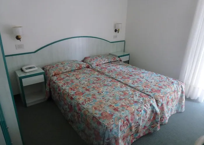 San Marco فندق لينانو سابيادورو